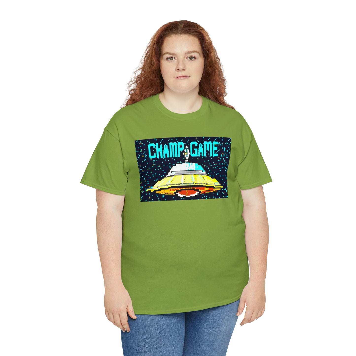 CHAMP GAME UFO 21 - 8-bit Style Pixel Art - AI Art - Gildan Heavy Cotton Tee