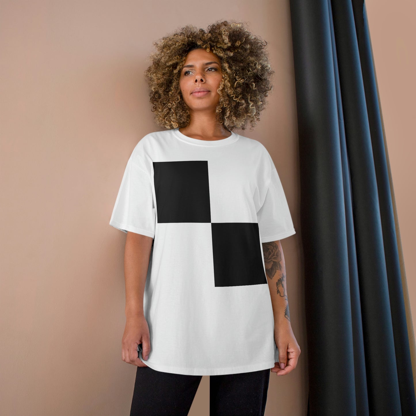 Giant Checkers - Champion T-Shirt